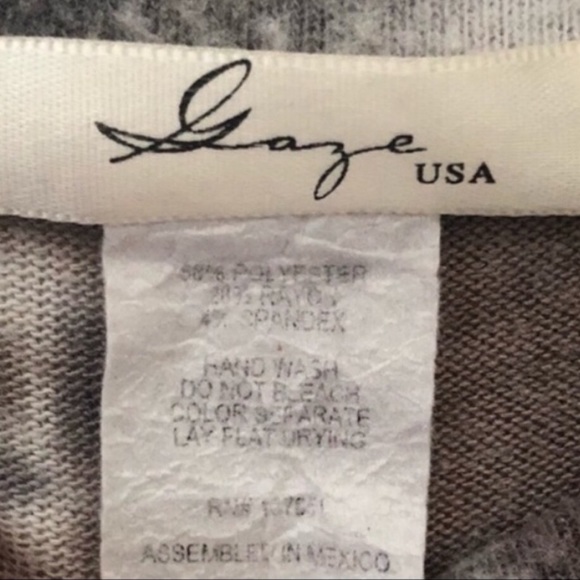 Knot front long sleeve crop top - Picture 3 of 3